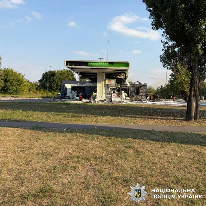 Новини Харкова: правоохоронці показали фото наслідків ударів